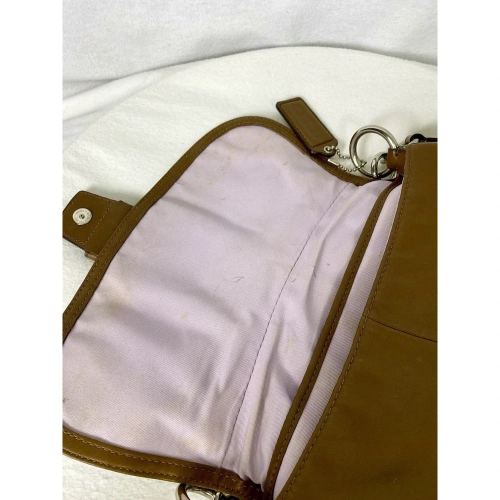 Y2K Coach Soho Shoulder Bag Brown Leather Buckle Flap Hobo Purse Vintage It Girl